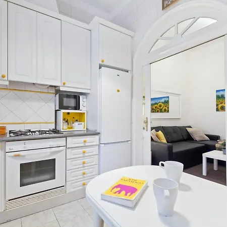 Διαμέρισμα Homely 2bdr In Arroios Lisboa