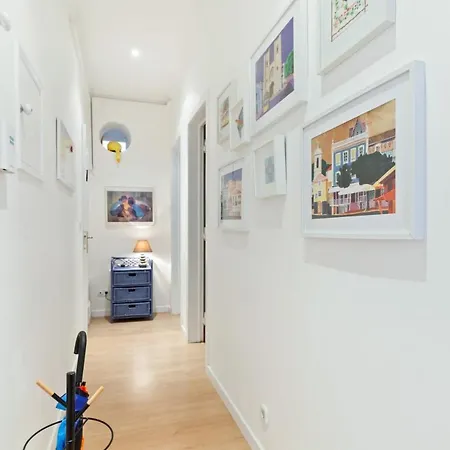 Apartman Homely 2bdr In Arroios